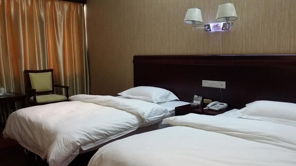 Kunming Liheng Hotel Extérieur photo
